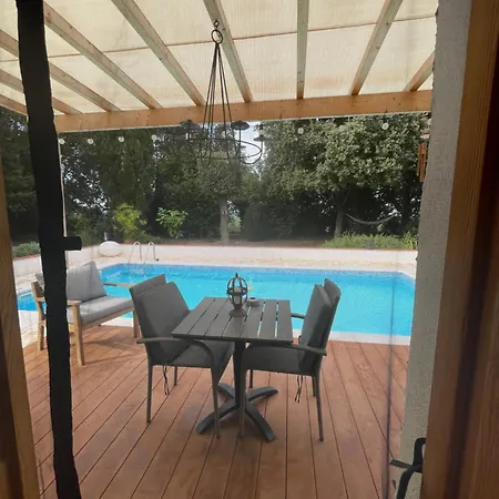 Le Chene Frühstückspension 3*